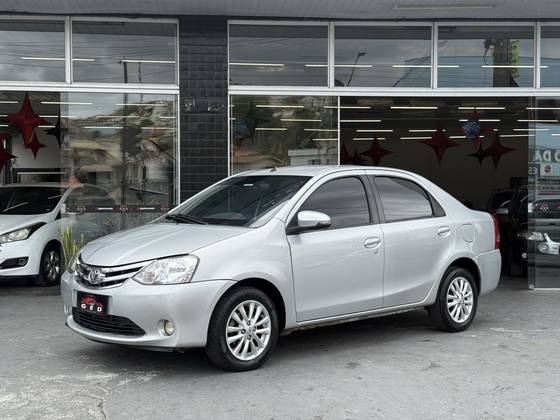 TOYOTA ETIOS 1.5 XLS SEDAN 16V FLEX 4P MANUAL TOYOTA ETIOS 1.5 XLS SEDAN 16V FLEX 4P MANUAL